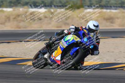 media/Nov-06-2023-Moto Forza (Mon) [[ce023d0744]]/4-Beginner Group/Session 3 (Turn 16)/